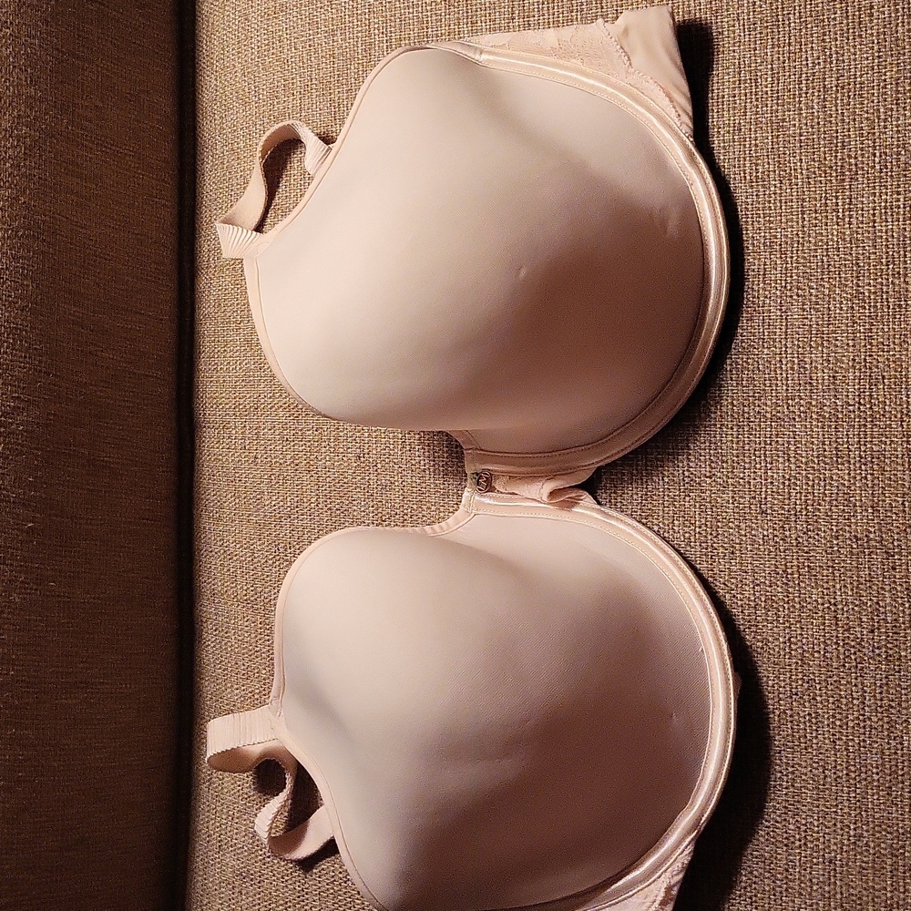 36 C LeMystere minimizer underwire bra